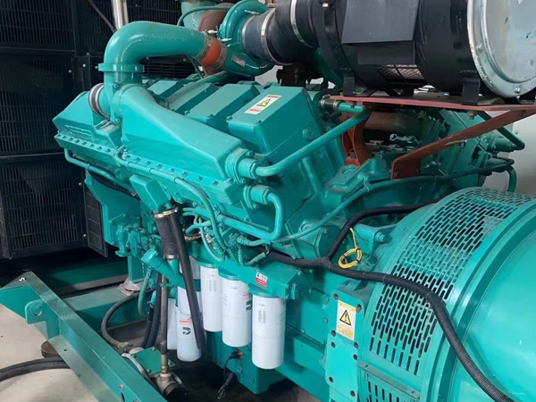 浠水更换100kW柴油发电机组机油时，需要注意哪些事项？